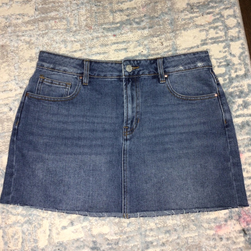 PACSUN DENIM SKIRT SIZE 28